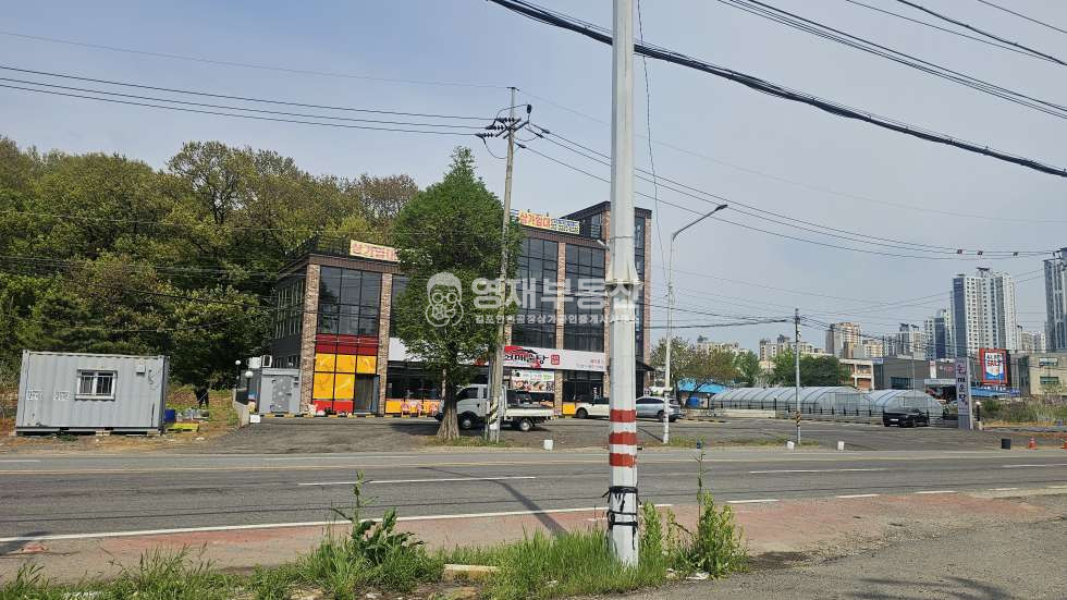 경기 김포시 양촌읍 구래리 대로변신축 3층 30평상가 월세 매물번호 10542 사진 1