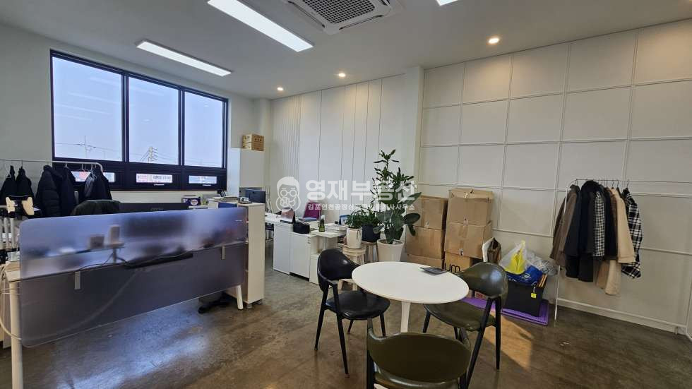 경기 김포시 양촌읍 석모리 1~2층 유동많은도로변 소매점, 전시장, 창고 추천 월세 매물번호 10347 사진 11