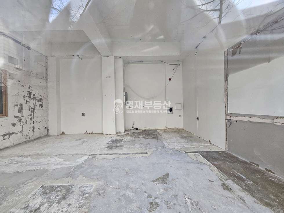 경기 김포시 구래동 구래동 항아리 상권 1층 무권리 상가 월세 매물번호 11327 사진 3