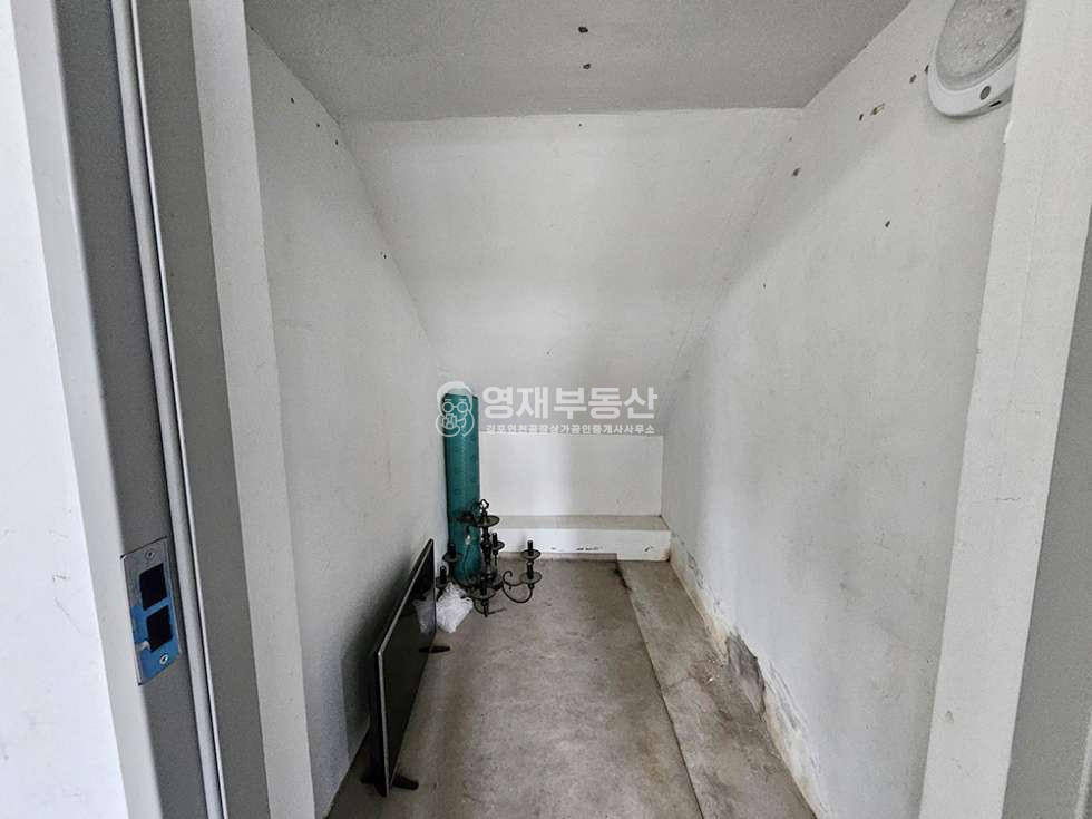 경기 김포시 구래동 항아리 상권 1층 코너 위치 무권리 상가 월세 매물번호 11309 사진 6