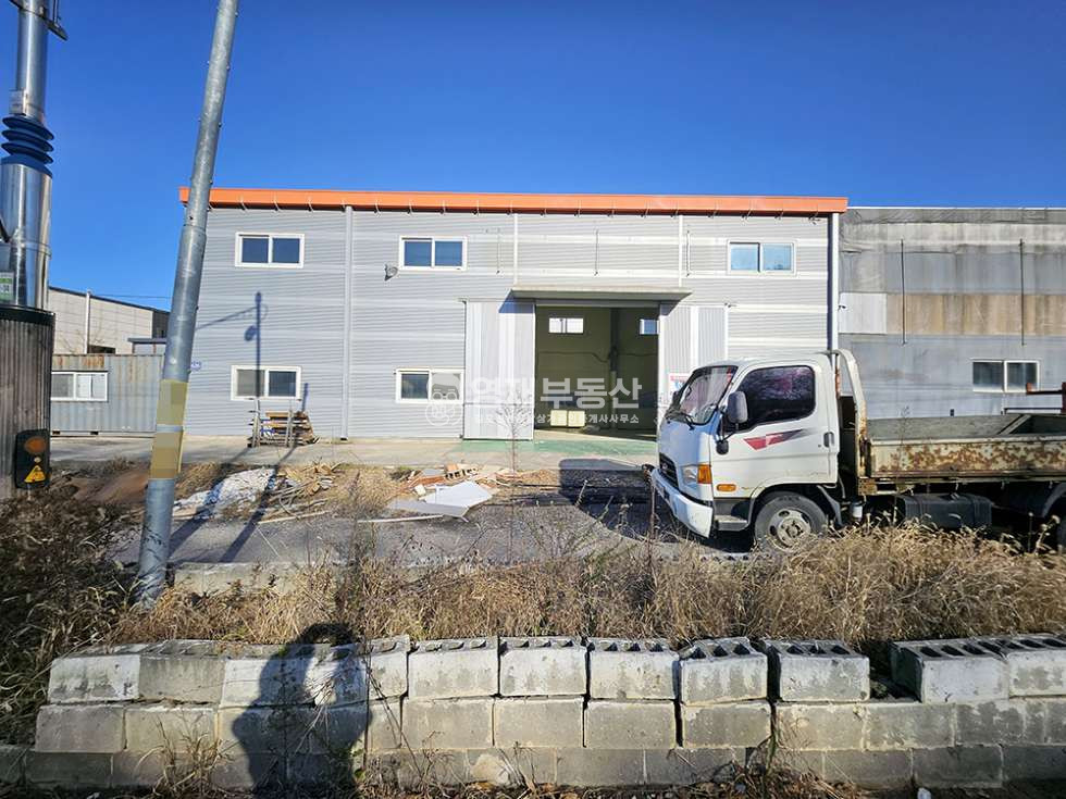 경기 김포시 하성면 양택리 4차선 도로접 단독 공장 추레라O 광고효과 월세 매물번호 11262 사진 1