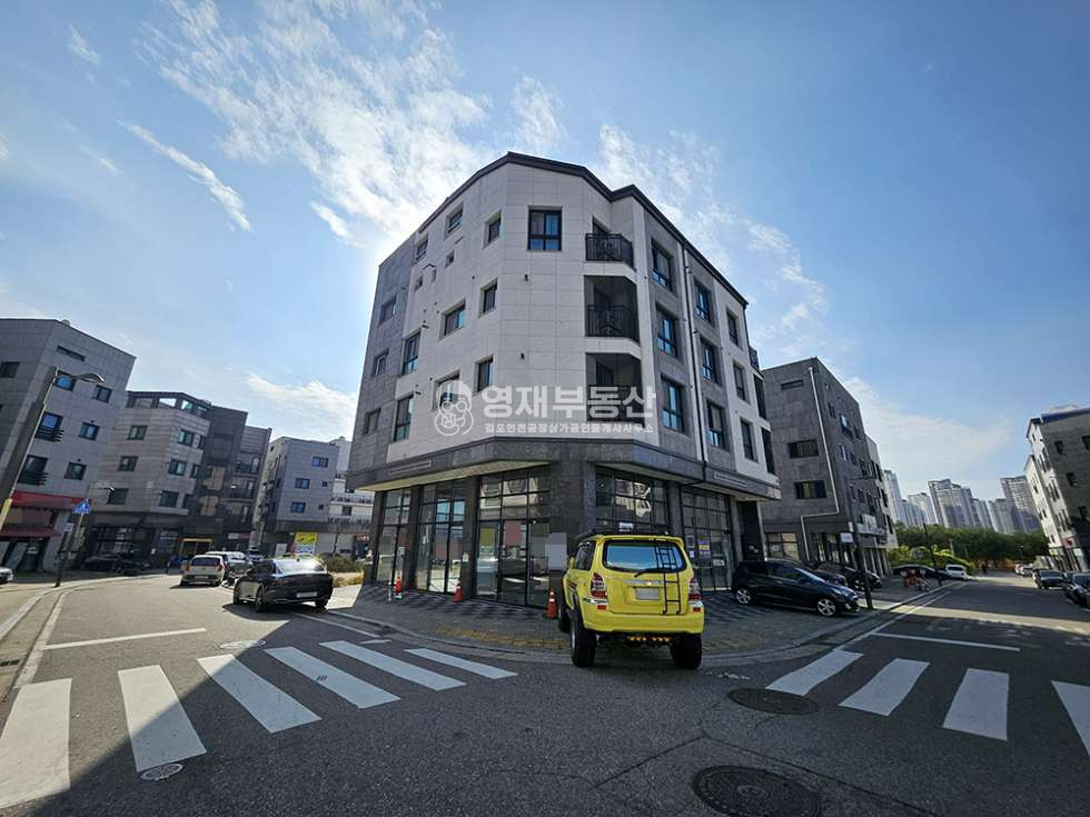 경기 김포시 마산동 마산역 역세권 코너위치 1층 무권리 상가 월세 매물번호 11207 사진 3
