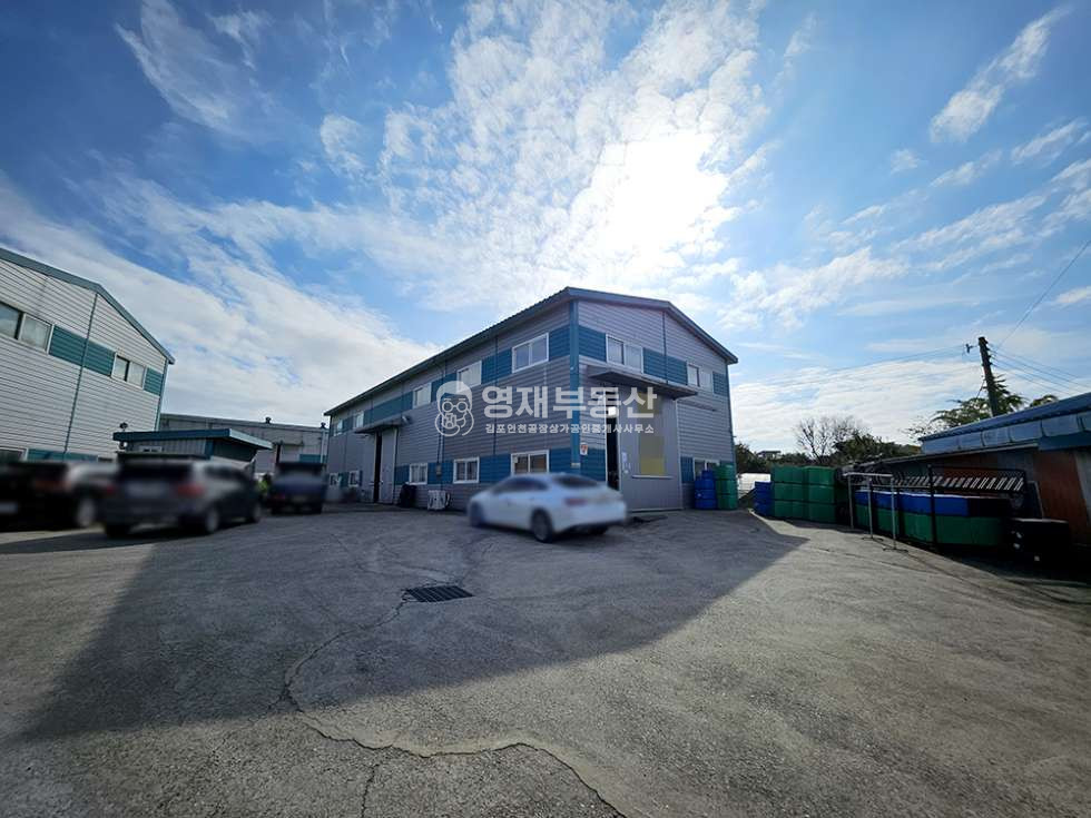 경기 김포시 대곶면 대명리 마당넓은 호이스트 신축급 공장 사무실O 월세 매물번호 11135 사진 1