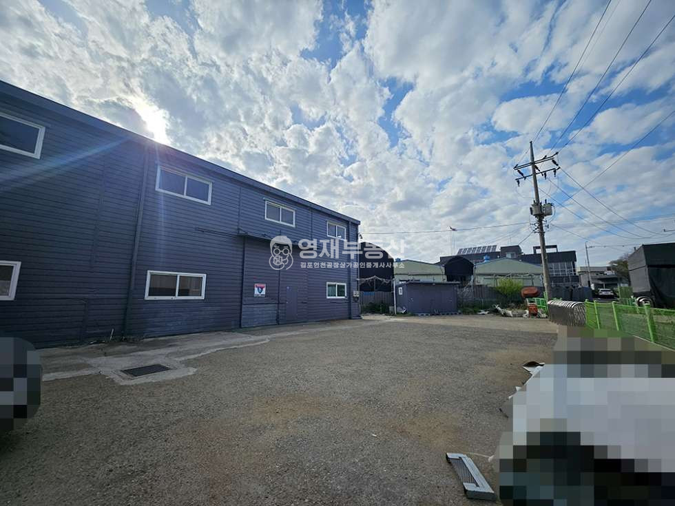 경기 김포시 대곶면 대벽리 2차선 도로접 호이스트 공장 추레라O 월세 매물번호 10854 사진 5