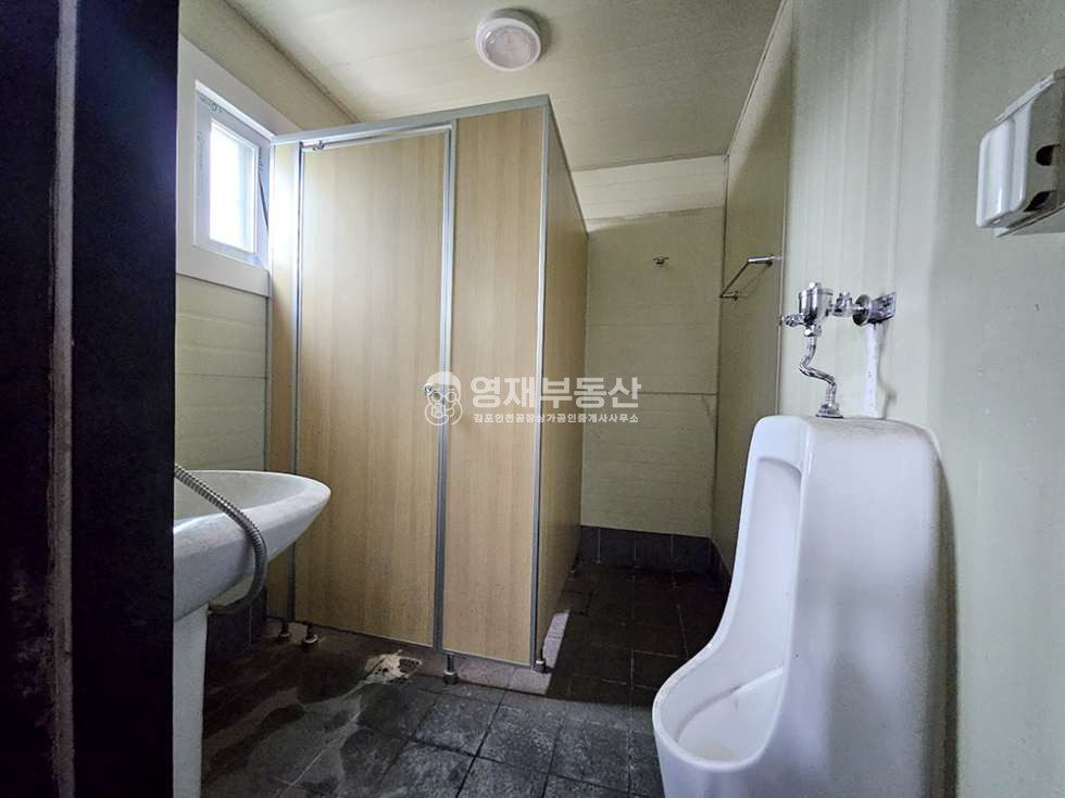 경기 김포시 대곶면 쇄암리 넓은단독마당 신축급 물류창고 추레라O 월세 매물번호 10852 사진 8