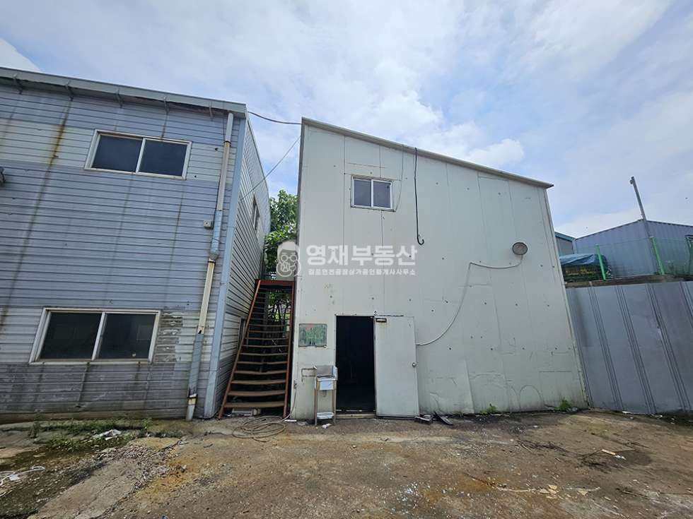 경기 김포시 대곶면 대명리 단독마당 고물상 가능한 공장 도로지분X 월세 매물번호 10719 사진 9