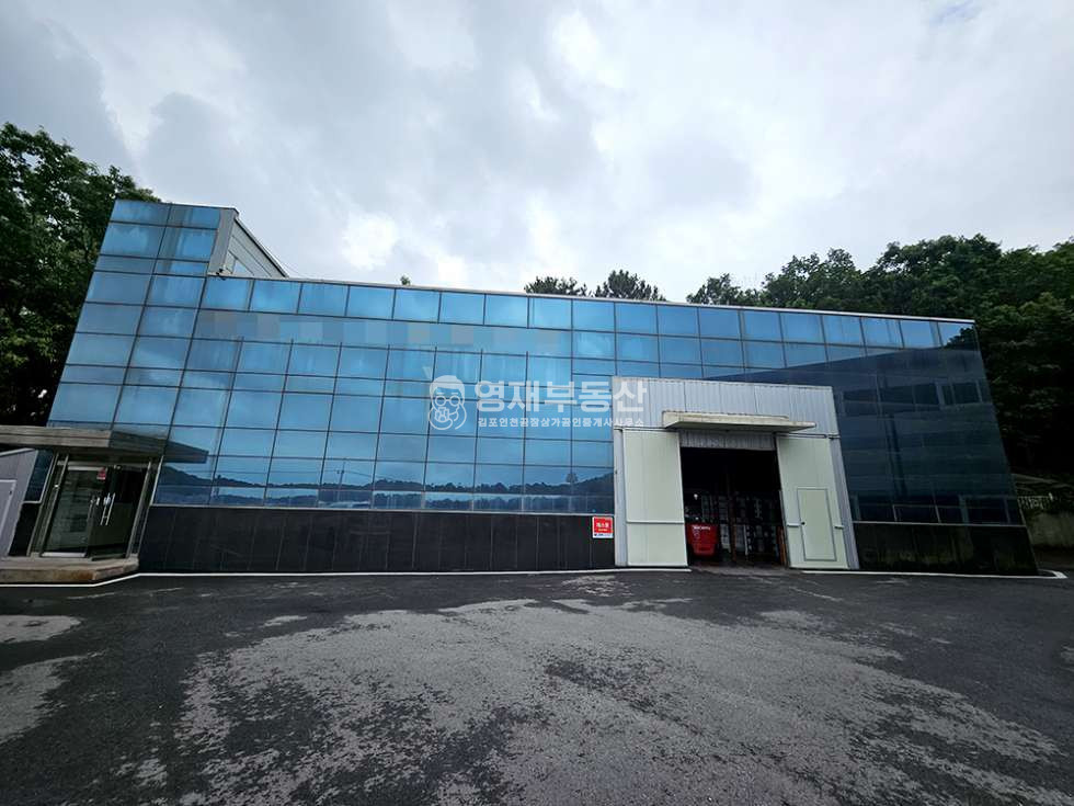 경기 김포시 월곶면 갈산리 도로변 마당넓은 단독공장.창고 사무실.추레라OK 매매 매물번호 10713 사진 2