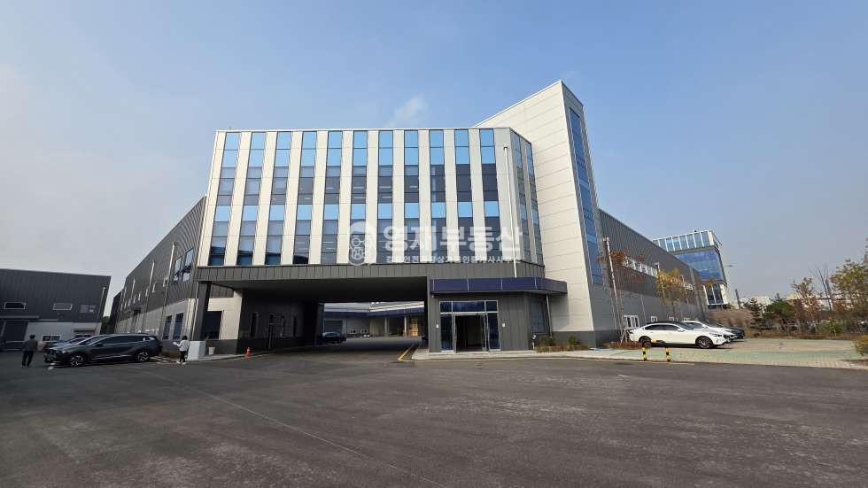 인천 서해구 청라동 청라동 남청라IC 신축 공장 임대 (전용 401평) 월세 매물번호 11220 사진 1